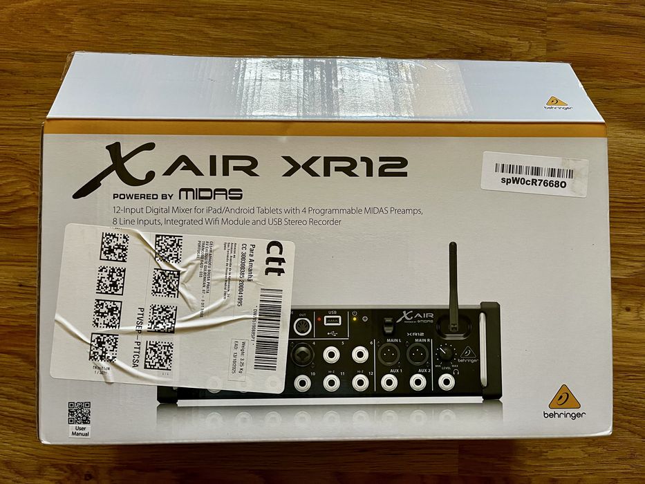 Mesa de mistura digital BEHRINGER Air XR 12
