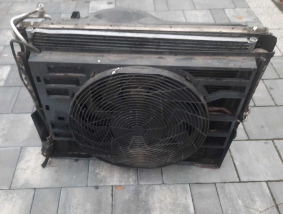 BMW 5 6 7 E65 E60 E61 E62 E63 E64 chłodnica wody klimy intercooler kom