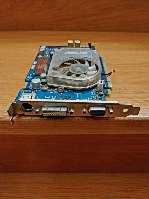 Asus 6600gt - Placa de Video Antiga