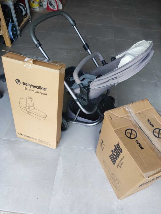 Carro de bébe - BeSafe- Carro_Alcofa e Ovo