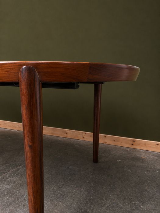Mesa de jantar extensivel em Pau-Ferro