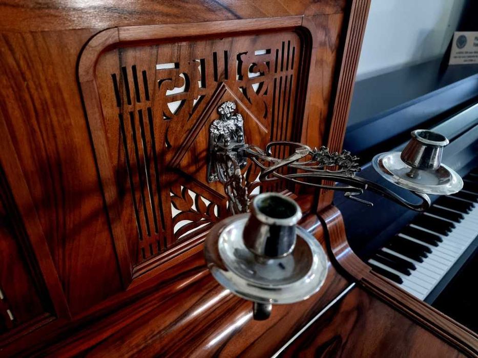 Pianino H.S. Riisnaes, Bergen 137cm politura KONCERTOWE UNIKATOWE
