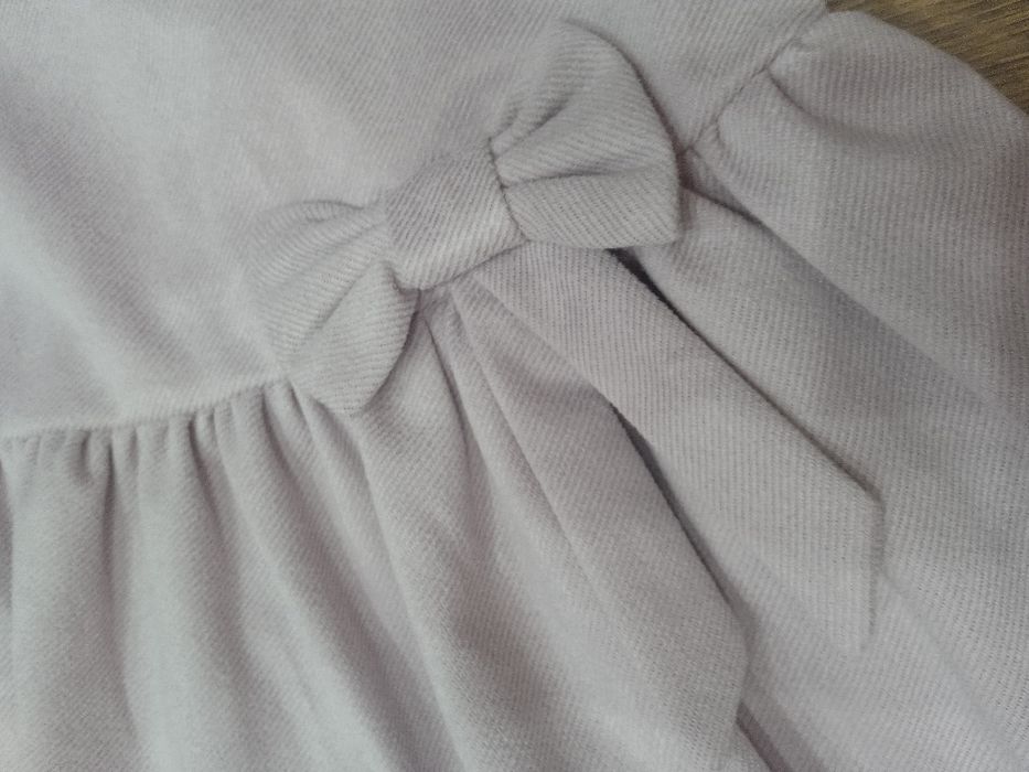 Святкова сукня на дівчинку 2-3 роки