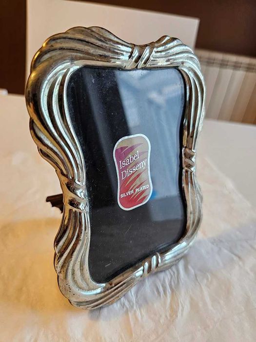 Antique silver-plated frame64738135905283121