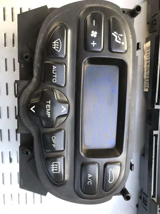 Блок климата и панель приборов Citroen Xsara Picasso