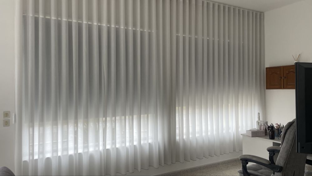 Cortinas de onda num salao de estetica