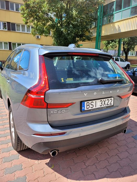 VOLVO XC60 2018r Momentum 190 KM