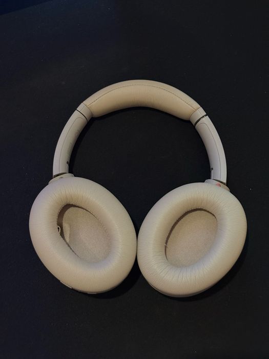 Навушники Sony WH-1000XM4