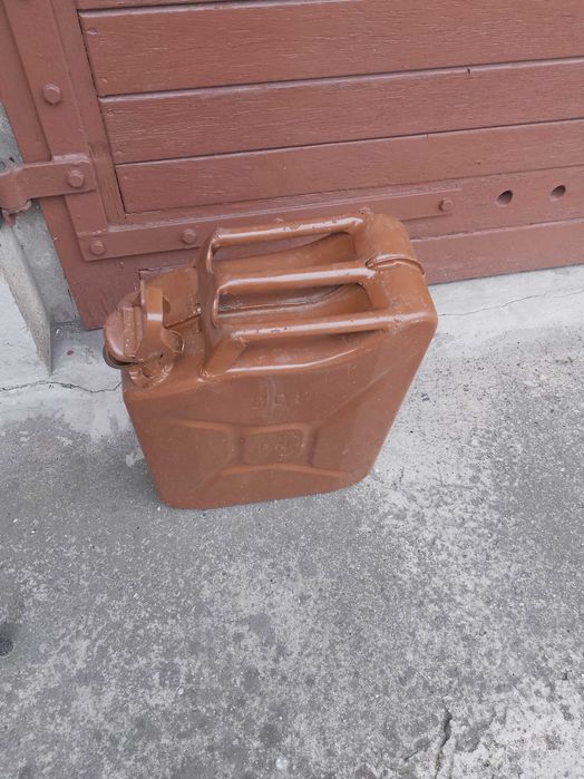 Kanister 20 L brązowy