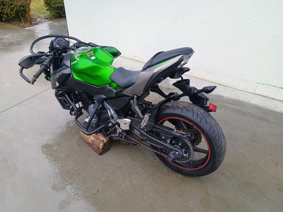 Kawasaki Z 650, 19r ABS całość lub części