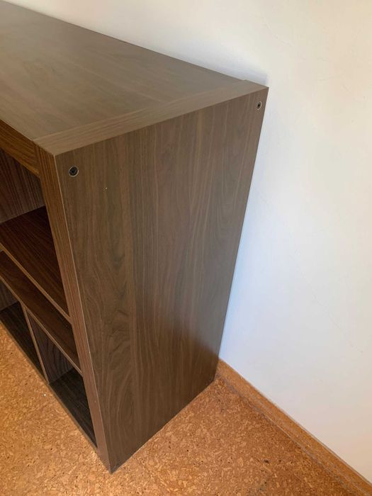 Estante Besta IKEA Castanha