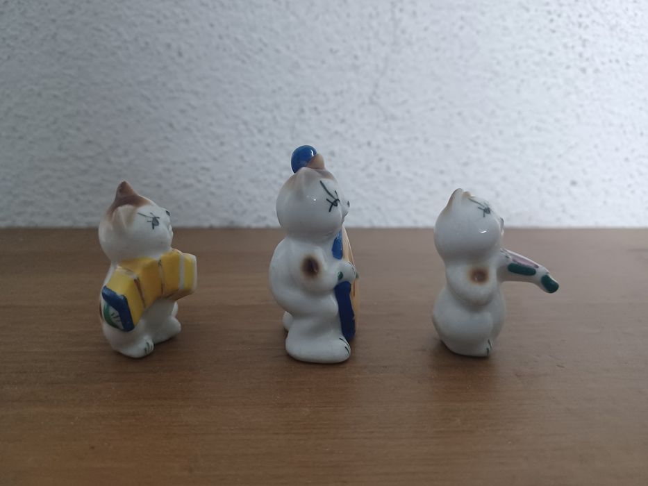 Trio de Gatinhos Músicos em porcelana