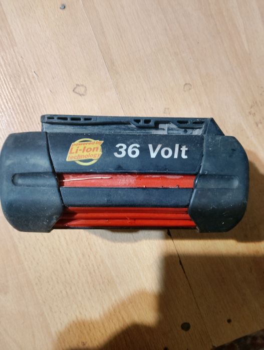 Акумуляторна батарея Bosch 36 volt