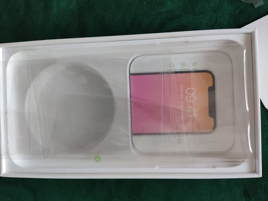 iPhone 11 com extras