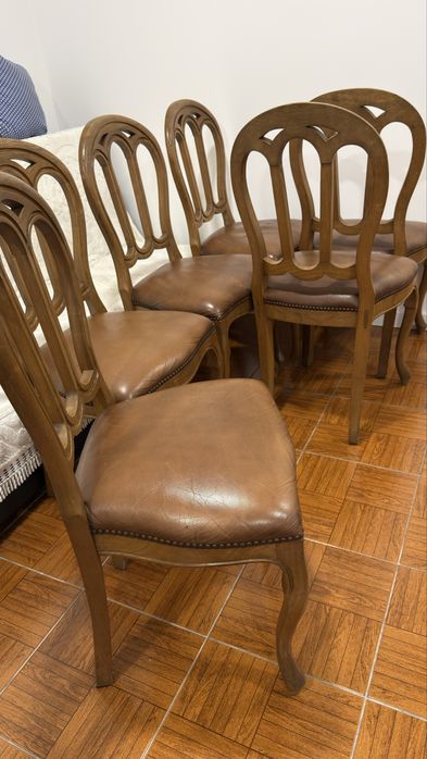 Mesa Maderia extensivel c/ 6 cadeiras