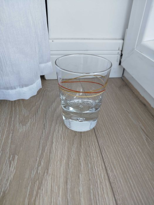 Szklanka Baileys Irish Cream Bubble dno  Gold and Tan Swirl Design