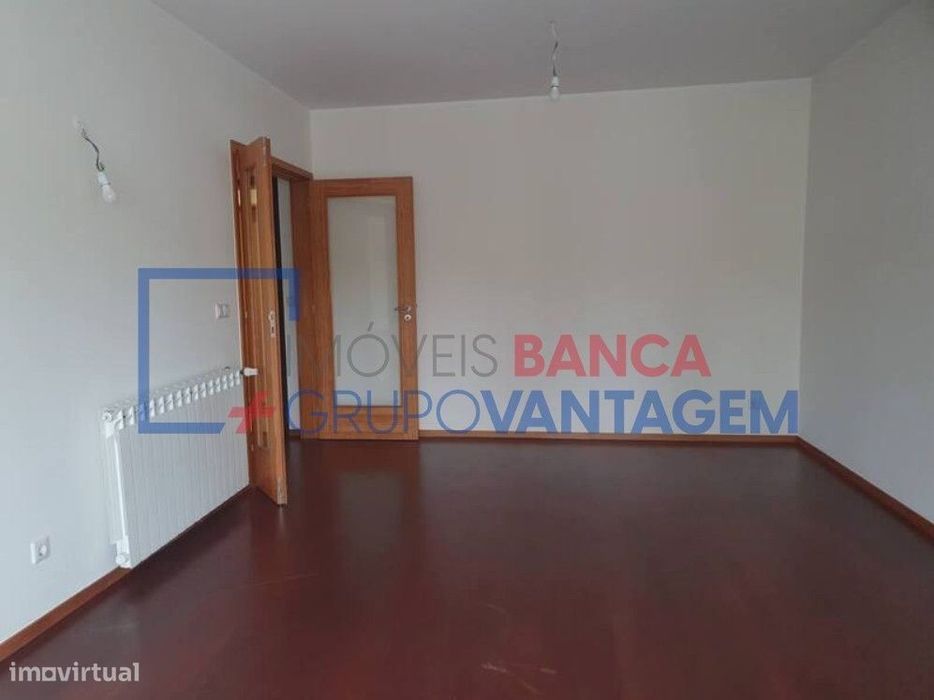 Apartamento T2+1 em Oliveira do Douro, V.N.Gaia