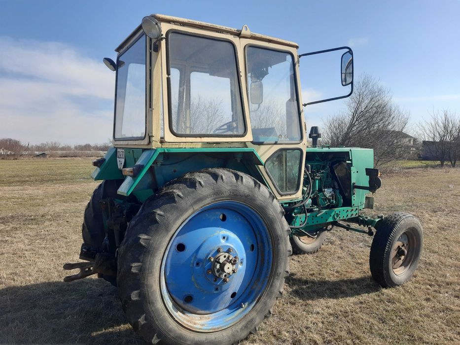 Продам трактор ЮМЗ-6