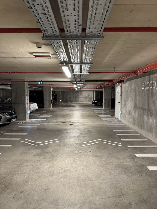Lugar de garagem amoreiras