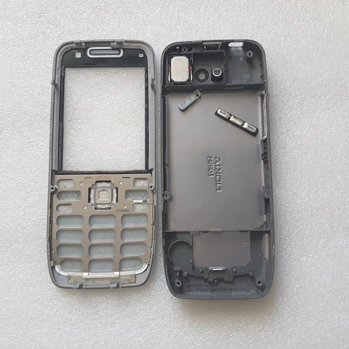 Корпус телефона Е52NOKIAсірий заводський оригінал.