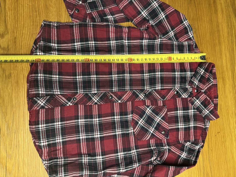 Koszula w czerwoną kratę świąteczna