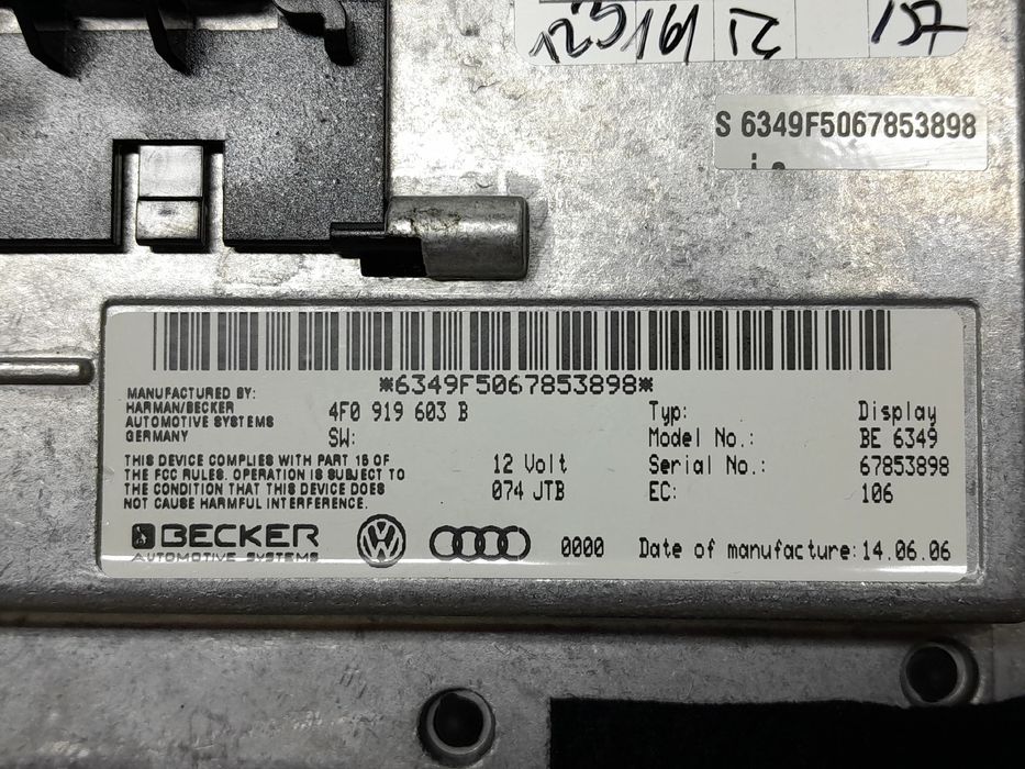 Display / ecrã de informações AUDI A6 (4F2, C6)
