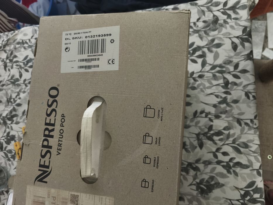 Maquina de café delongui (nova)