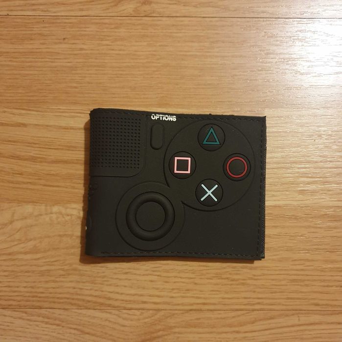 Playstation czarny portfel nowy nieużywany