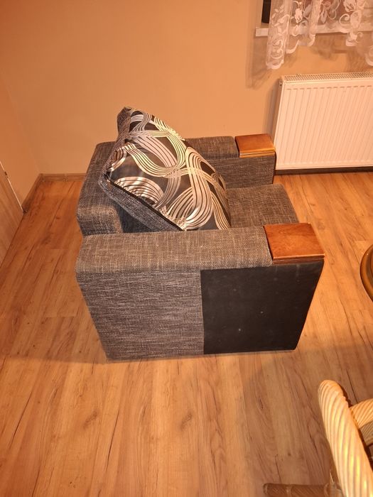 Fotel pokojowy szary