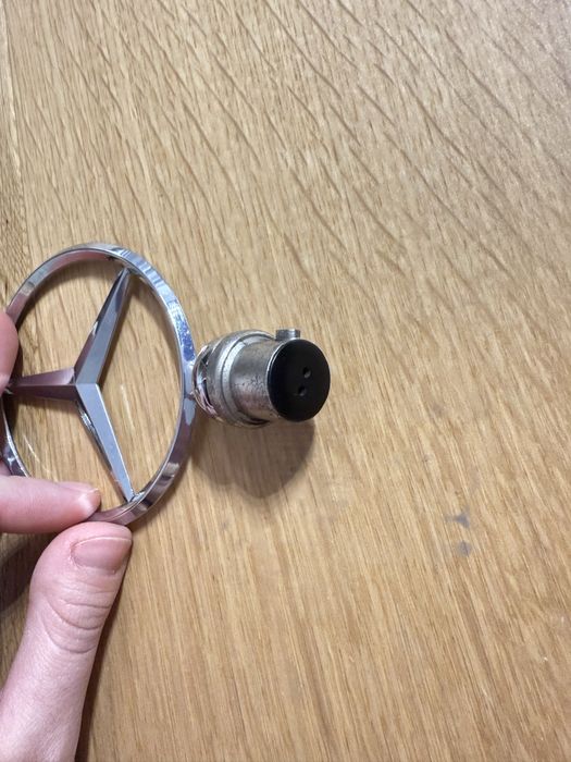 Emblemat znaczek gwiazda maski Mercedes 7cm