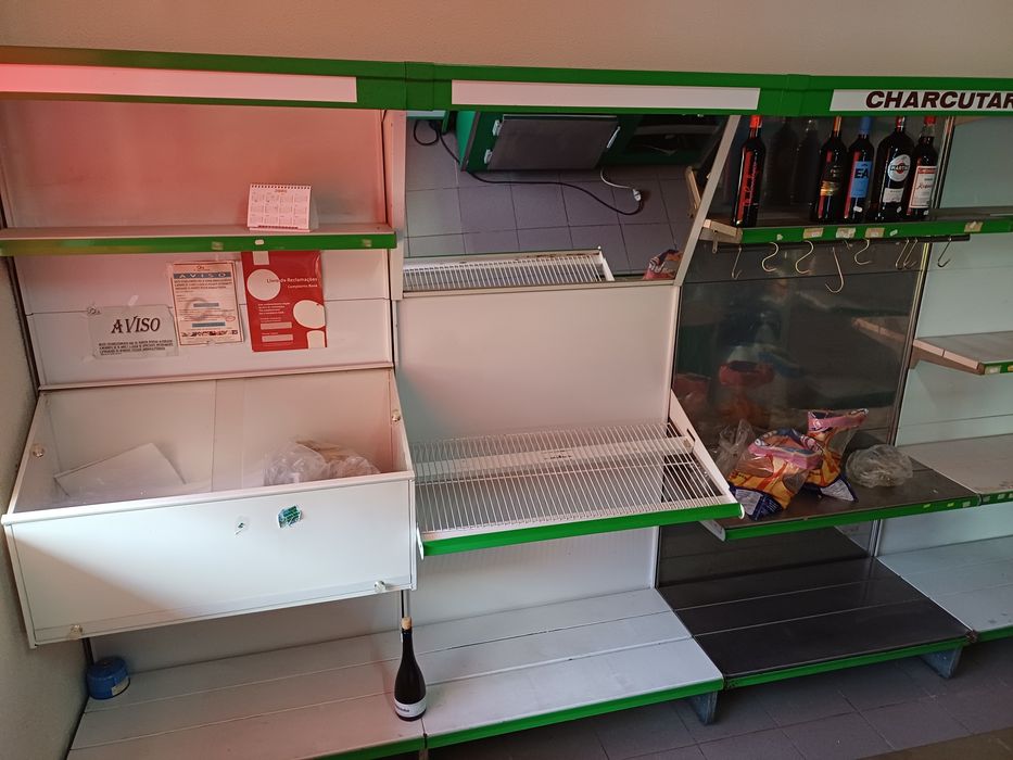 Vitrine-Estantes-Expositor-Balança-Minimercado