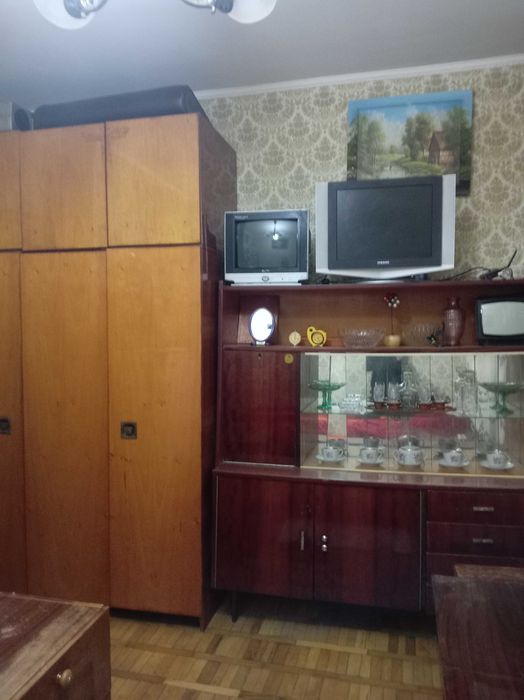 Здам кімнату в квартирі для дівчини