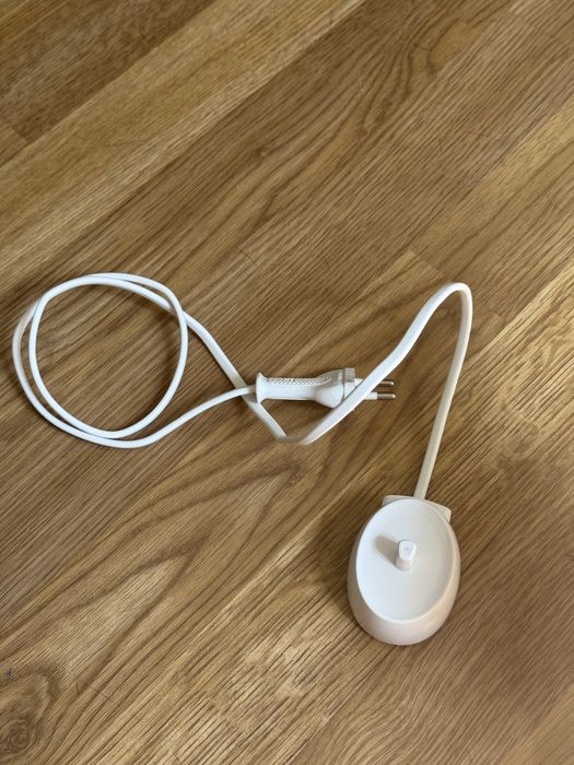 Електрична зубна щітка Oral-B Pro 3-3000 Sens Clean