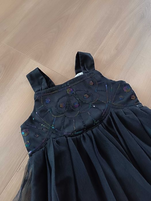 H&m śliczna sukienka rozmiar 104