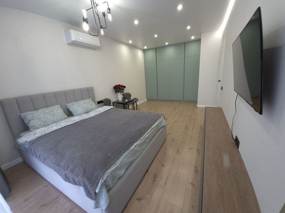 VIP CENTRAL погодинно/подобово