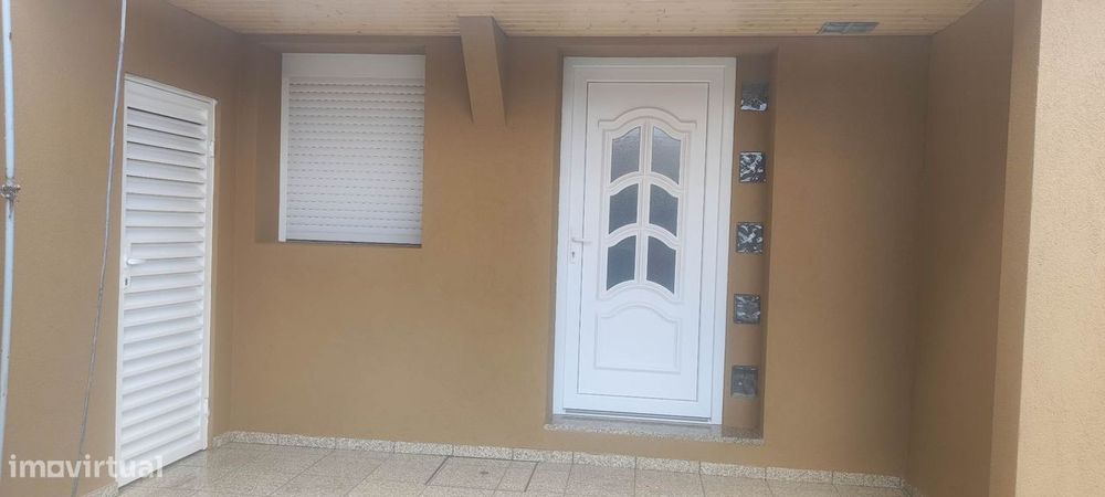 Moradia t1 em Riba d ave ao lado do hospital