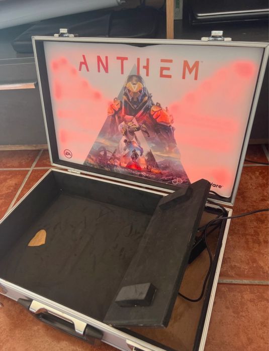 Maleta gamer personalizada Anthem