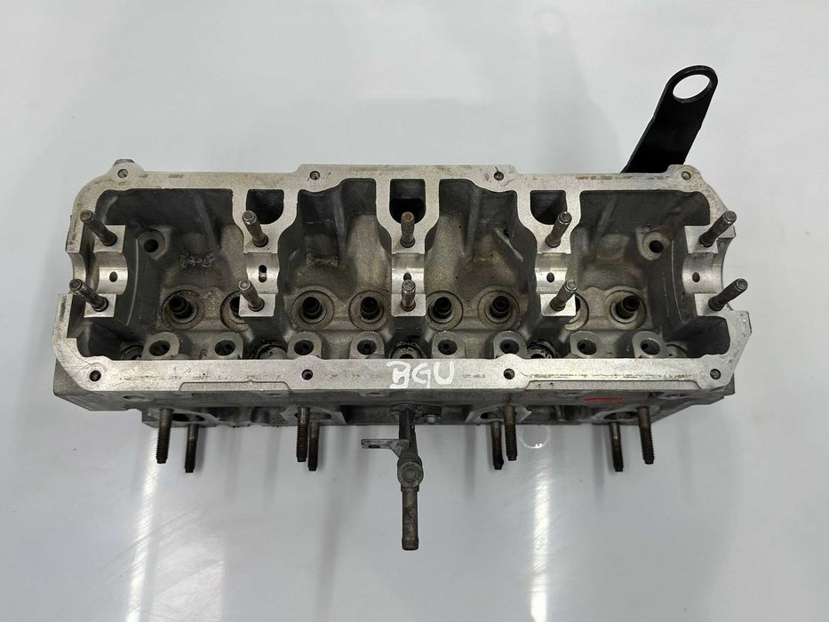 Culassa/ Cabeça do motor VW Golf V 1.6FSI (BGU) Ref.: 06B103373T