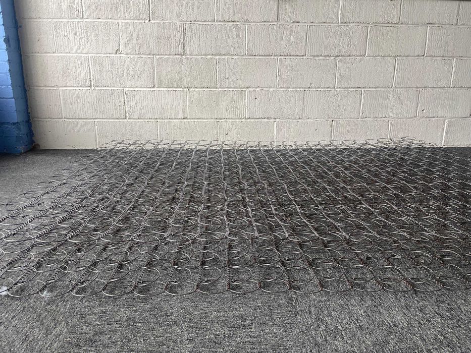 Formatka sprężynowa bez ramki [195x152x12cm] Uzywana .