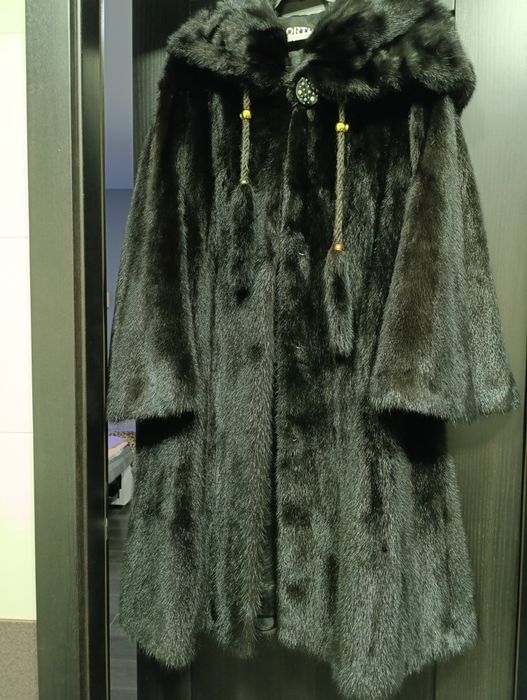 Продам шубу,норка,