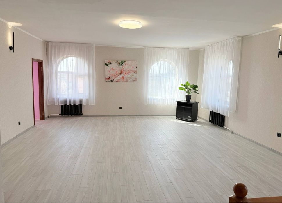 House in Novosilky, Vyshhorodskyy rayon - More