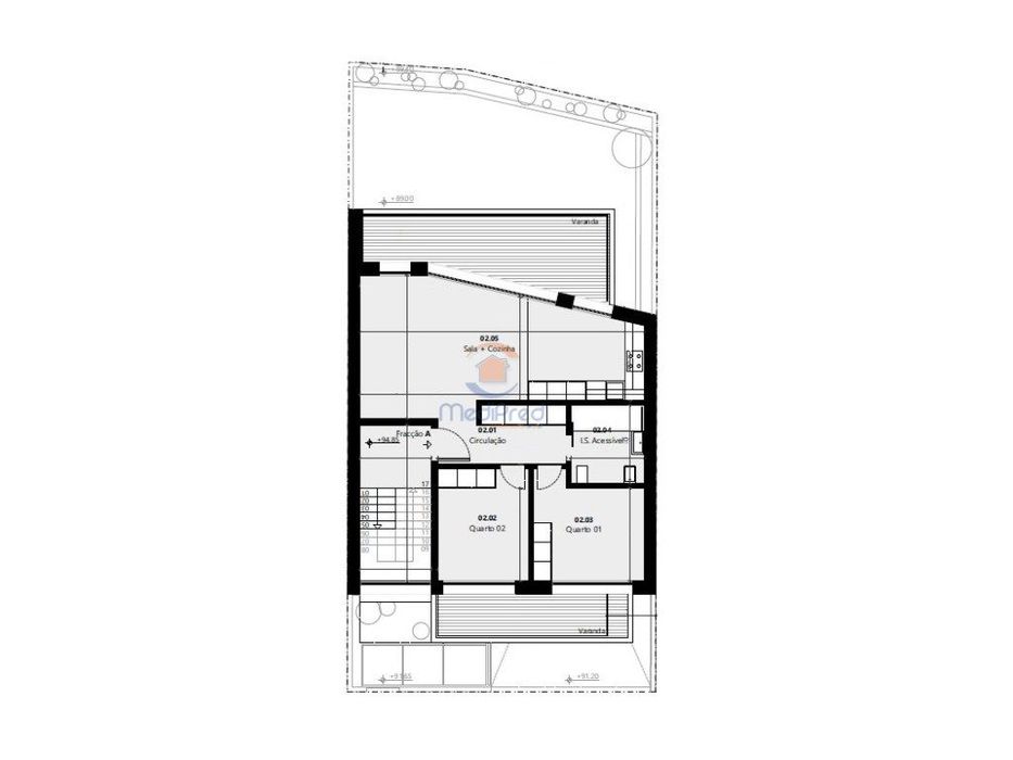 Apartamento T2 com 2 Varandas e 2 Parqueamentos | Famões, Odivelas