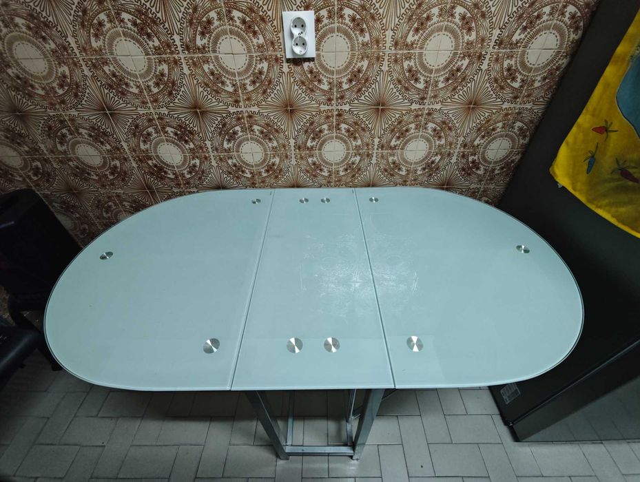 Mesa de refeição em Vidro temperado - extensível