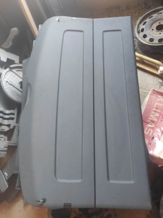 Полка багажника audi q5 2008-2017рік