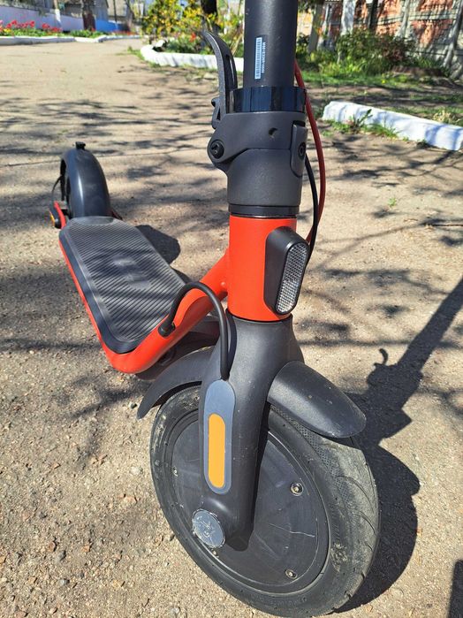 Електросамокат Ninebot