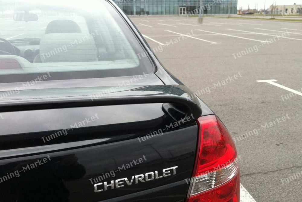Лип спойлер на багажник Chevrolet Aveo 3 T250 Козырек Бленда на стекло