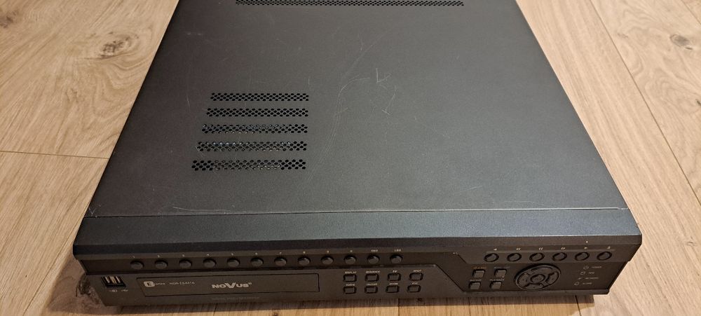 Rejestrator video NOVUS DIGITAL VIDEO RECORDER Model: NDR-EA4416