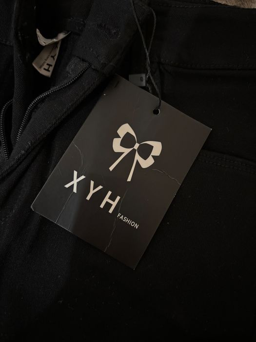 Нові жіночі чорні теплі штани на флісі