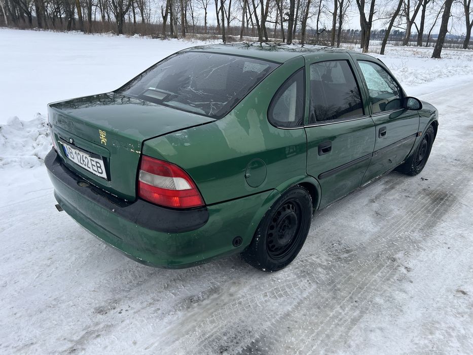 Опель Вектра Б 1.6 4газ