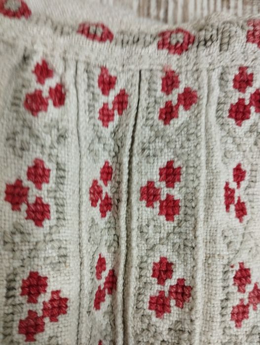 Платье-вышиванка антикварное